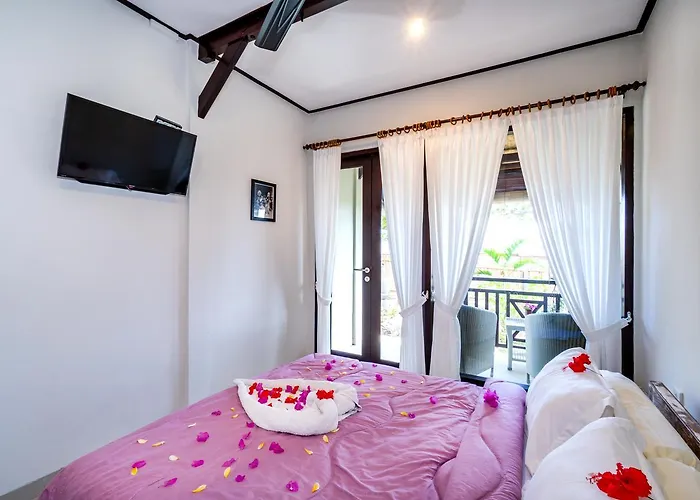 Resort Island Cove 3*