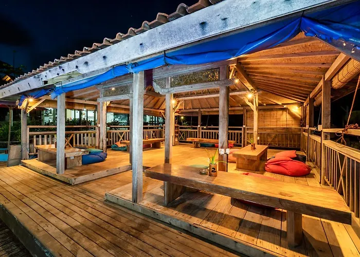 Island Cove Resort Nusa Lembongan